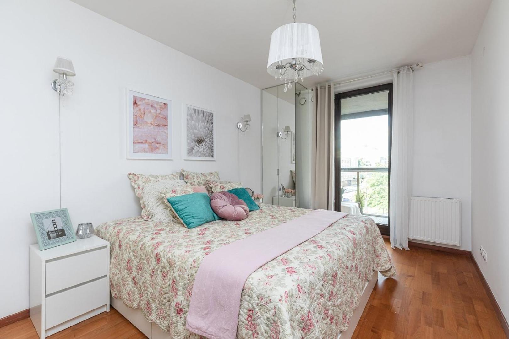 Superapart Towarowa 35 Warsaw Ngoại thất bức ảnh